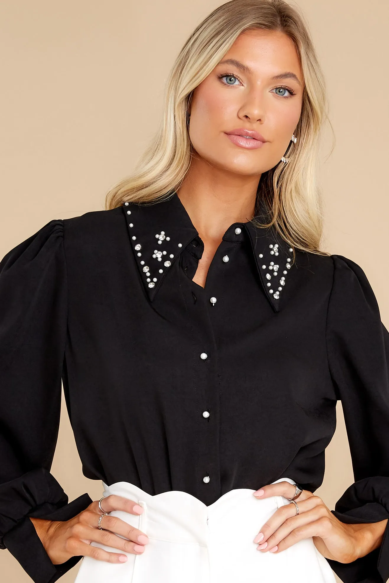 A Woman's Touch Black Top