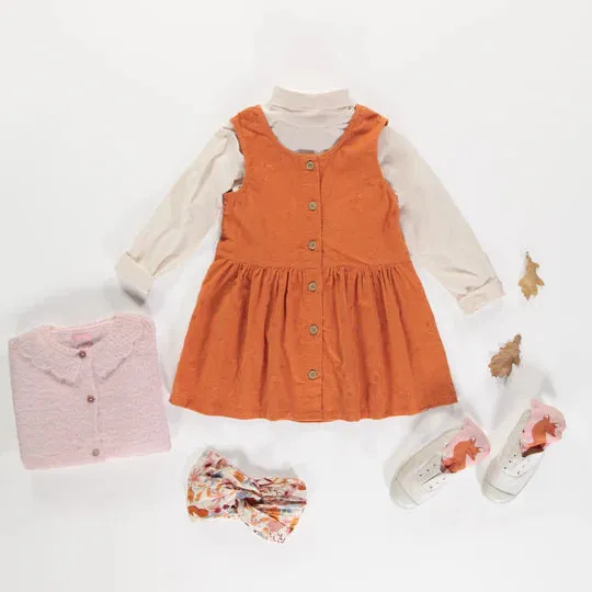 Robe chasuble à bretelles larges orange brûlé en corduroy, enfant || Burnt orange corduroy jumper dress with large straps, child