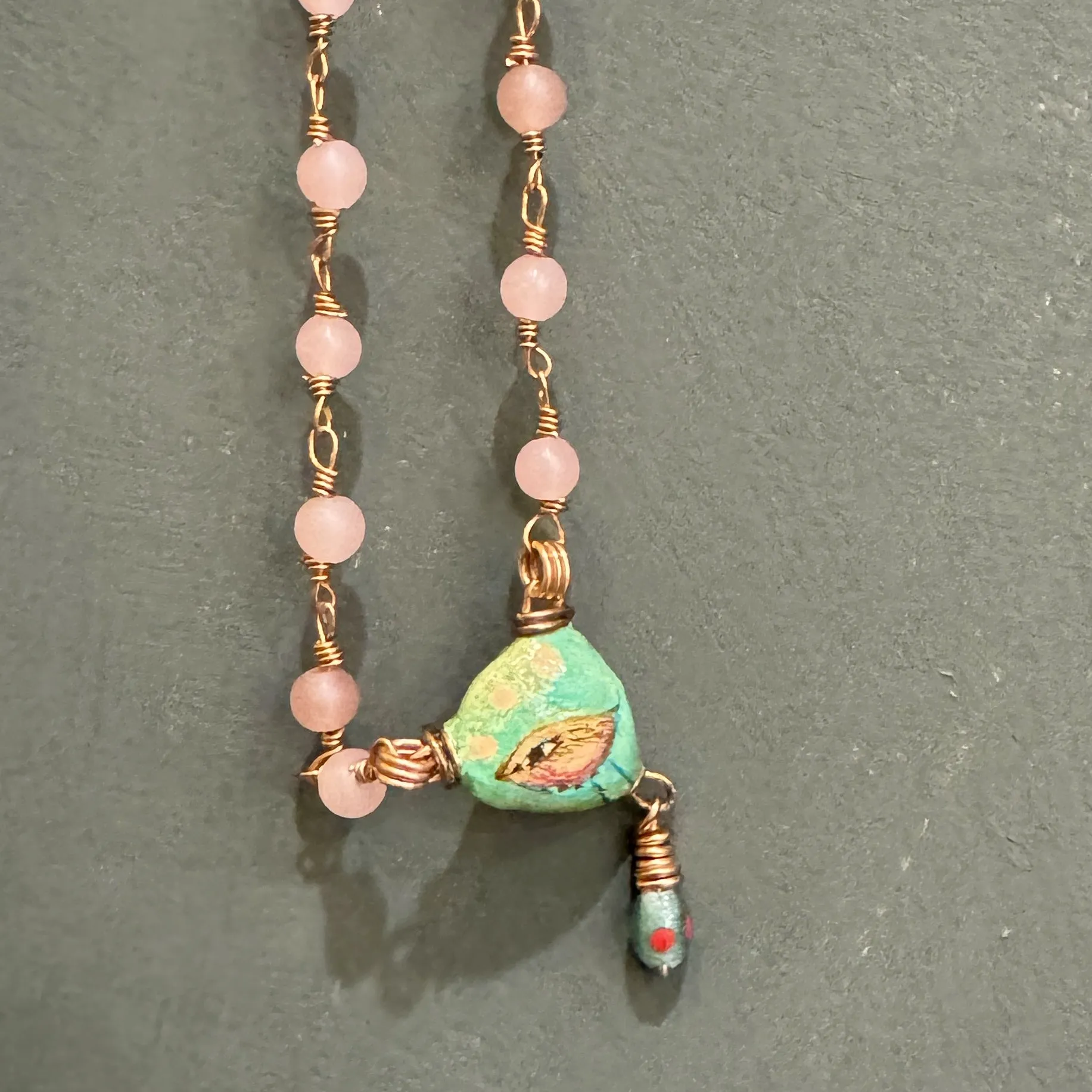 Vintage bead necklace in dusky pink